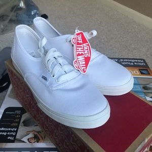 Vans authentic sneakers US 7.5 women / 6 men